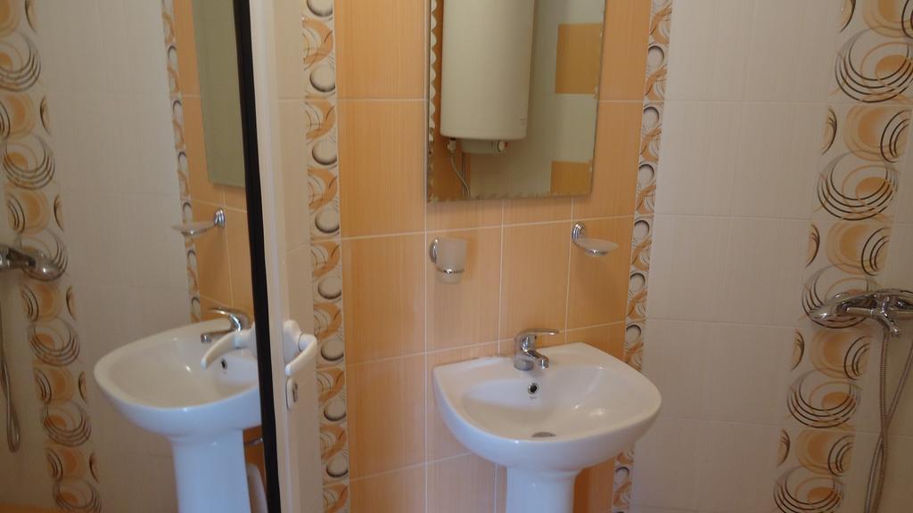 Guest House Zora Belogradchik Ngoại thất bức ảnh