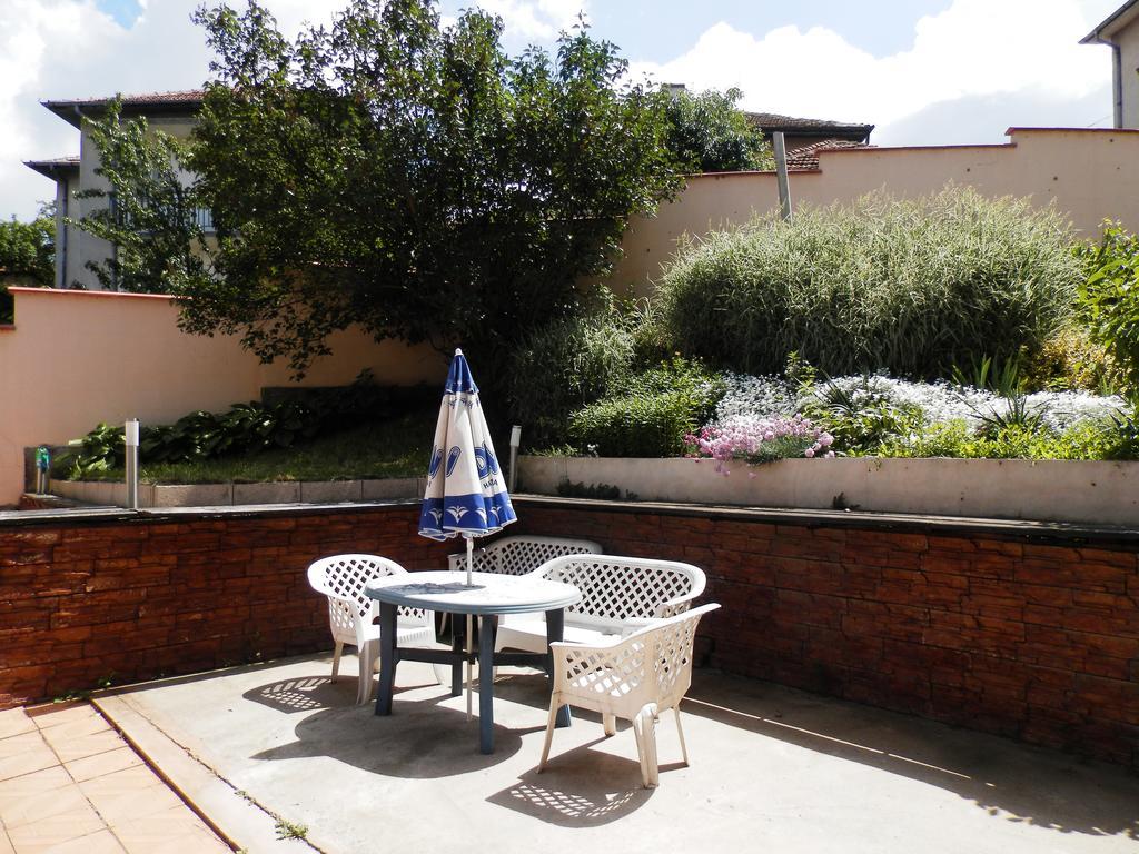Guest House Zora Belogradchik Ngoại thất bức ảnh