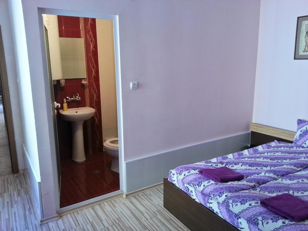 Guest House Zora Belogradchik Ngoại thất bức ảnh