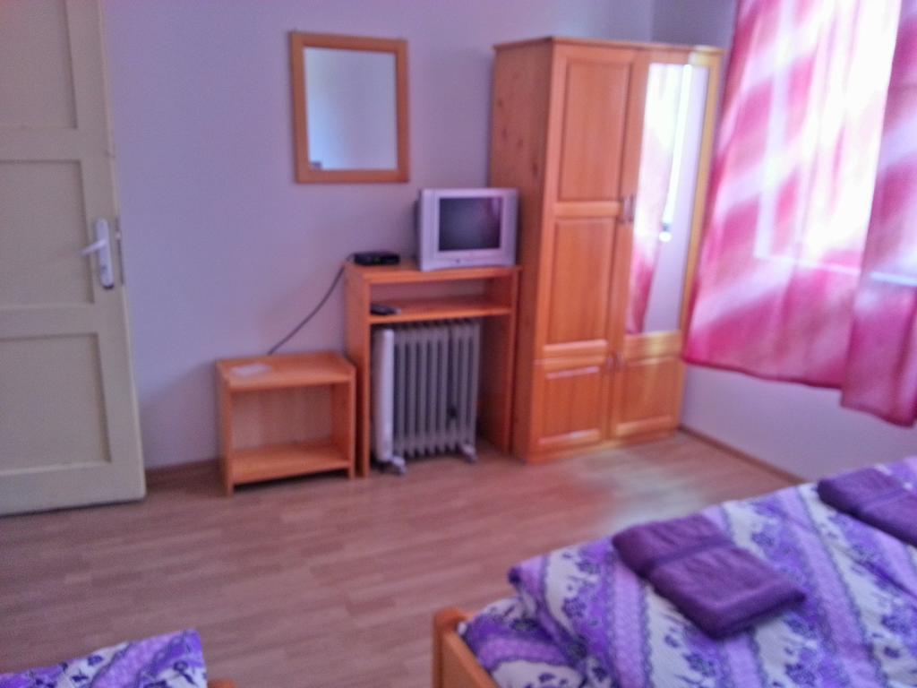 Guest House Zora Belogradchik Ngoại thất bức ảnh