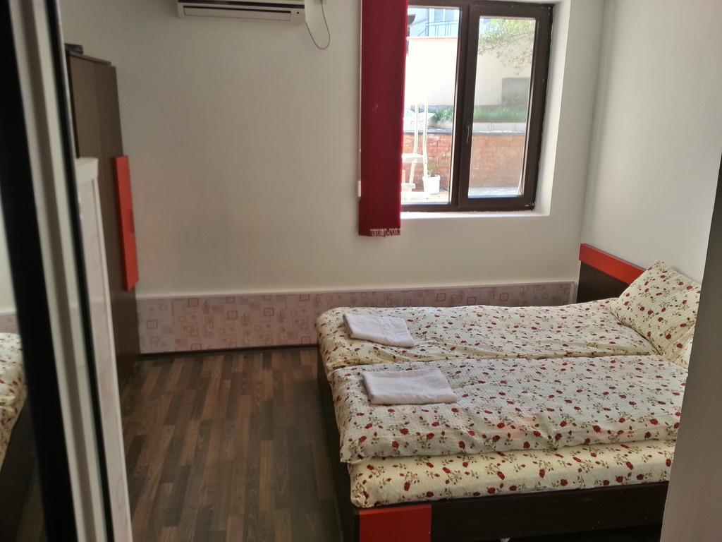 Guest House Zora Belogradchik Ngoại thất bức ảnh