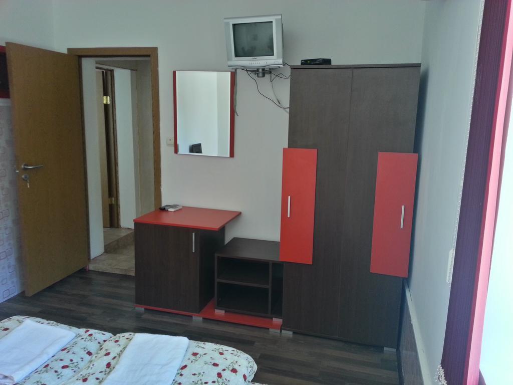 Guest House Zora Belogradchik Ngoại thất bức ảnh